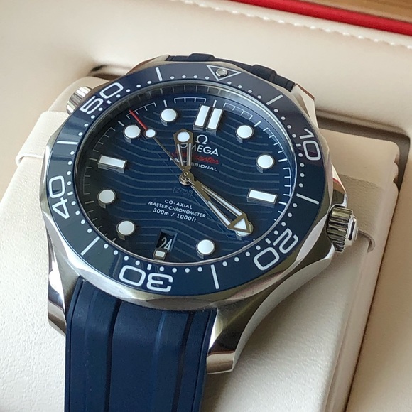 Omega Seamaster Professional Diver - Picture 2 of 8